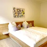 City Hotel 3*
