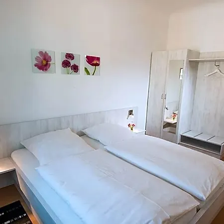 Hotel City 3*